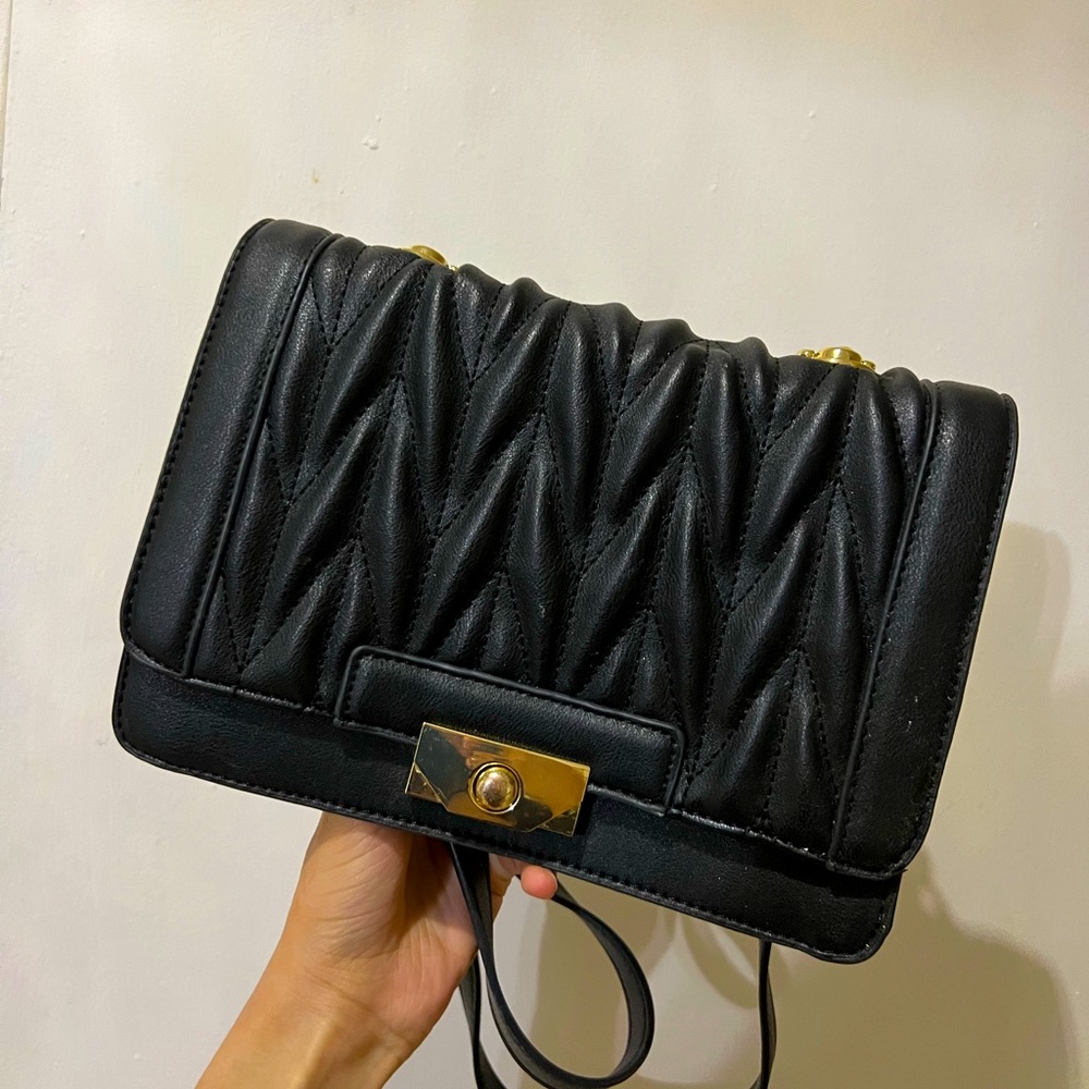 Justfab Shoulder/Crossbody Bag